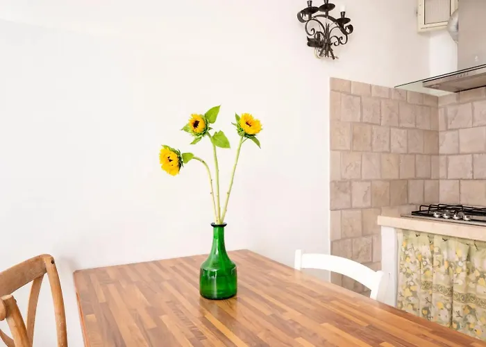 Giardino Sul Mare Apartment *